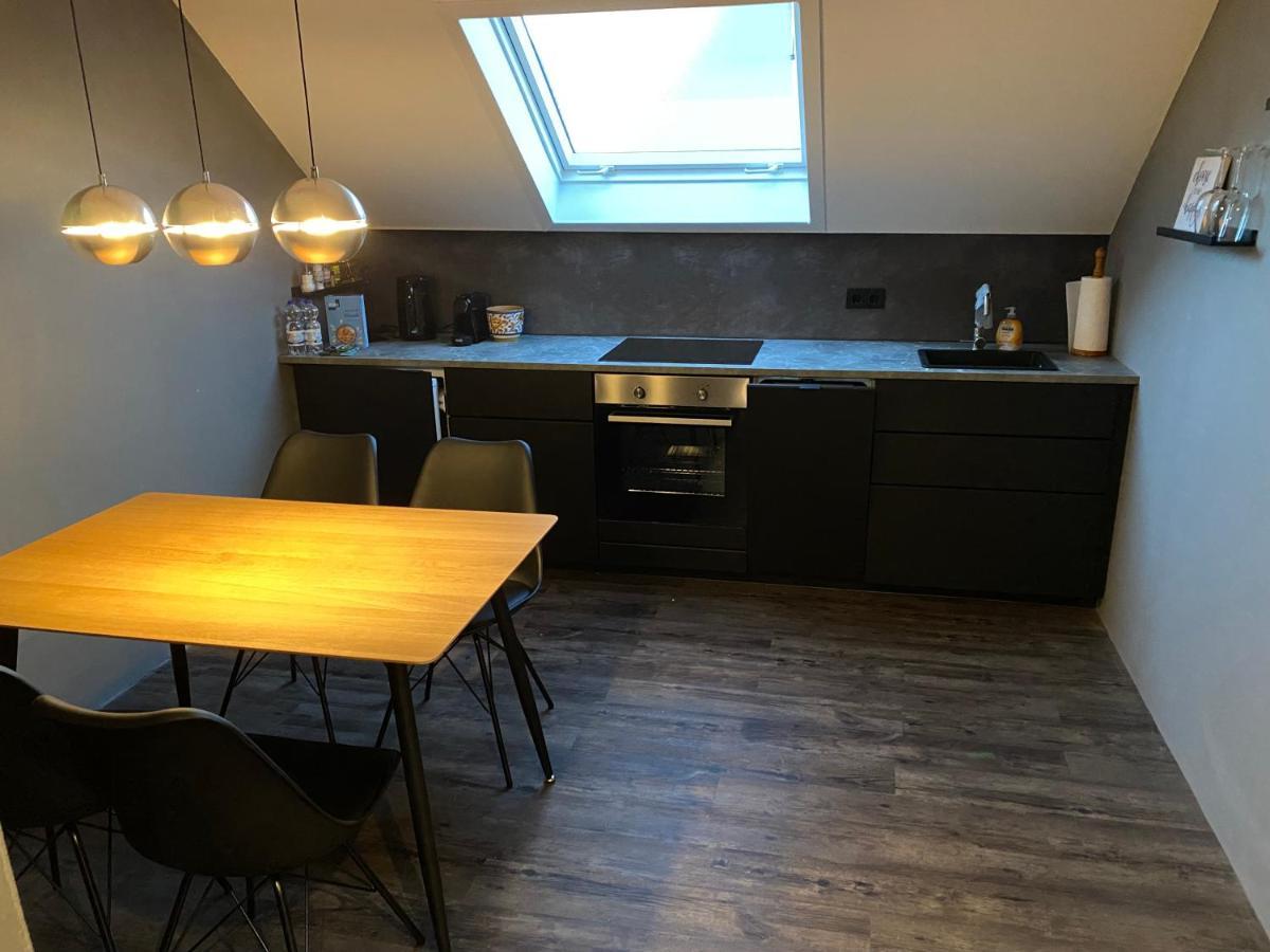 W-8 - Moderne Mit Viel Charme & Spektakulaerem Blick * Sandebeck